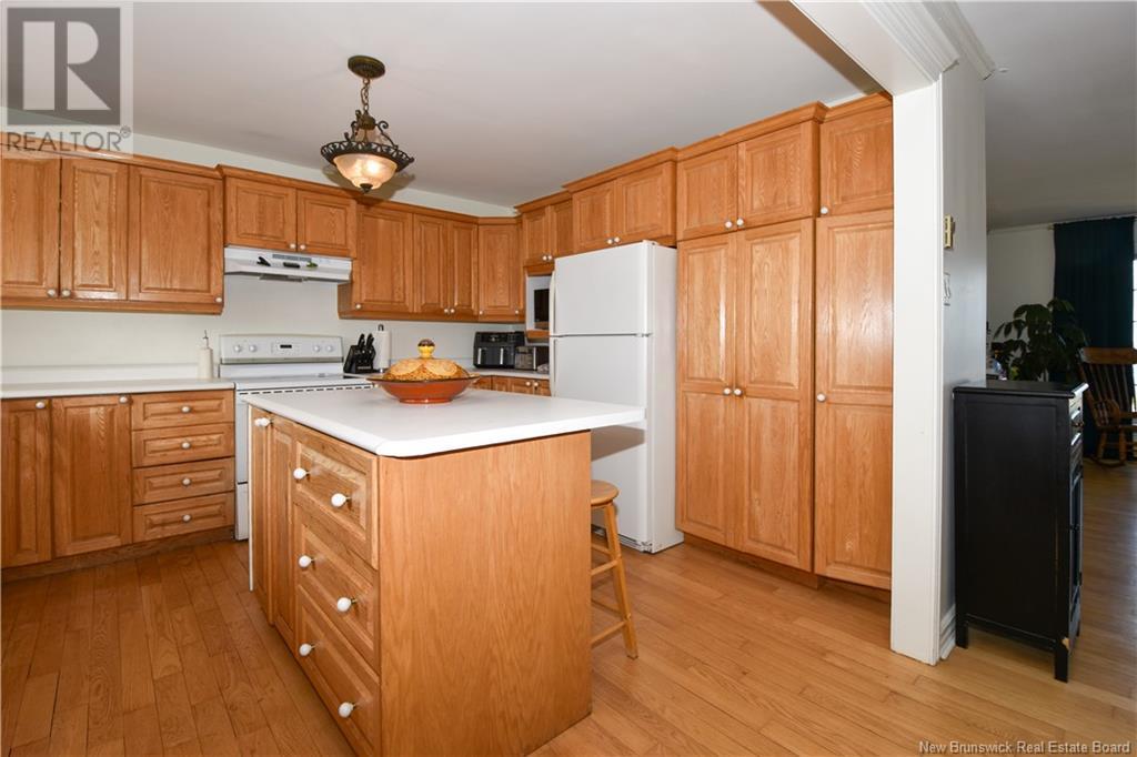 3557 De Lanse, Tracadie, New Brunswick  E1X 1B3 - Photo 9 - NB117990