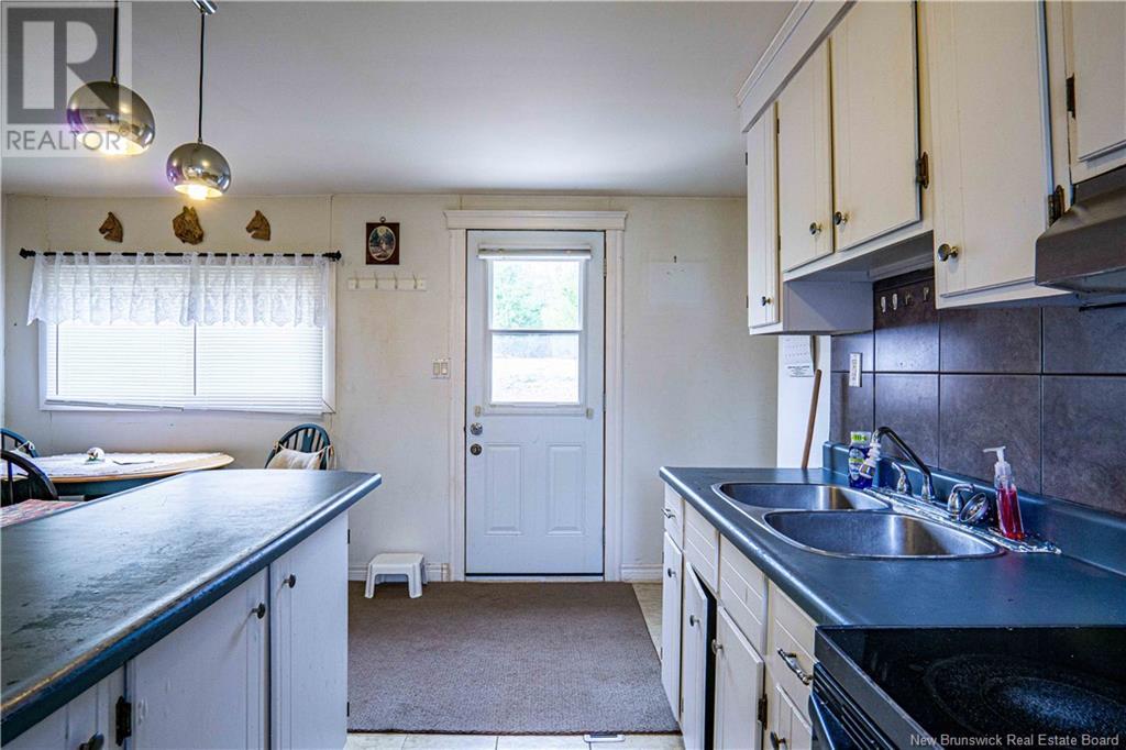 151 Stevens Road, Whites Cove, New Brunswick  E4C 0A3 - Photo 3 - NB117979