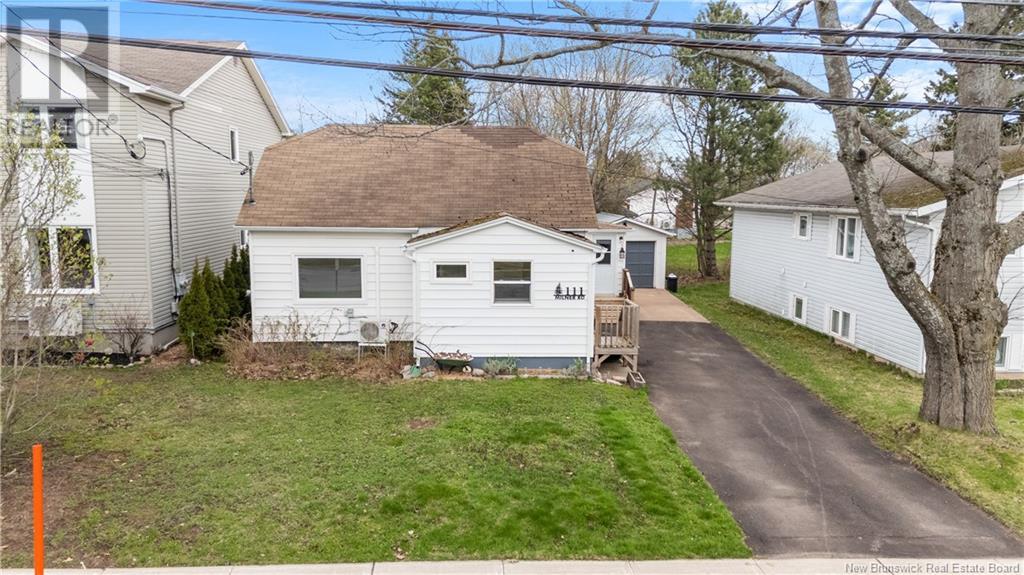 111 Milner, Moncton, New Brunswick  E1E 2S2 - Photo 2 - NB117928