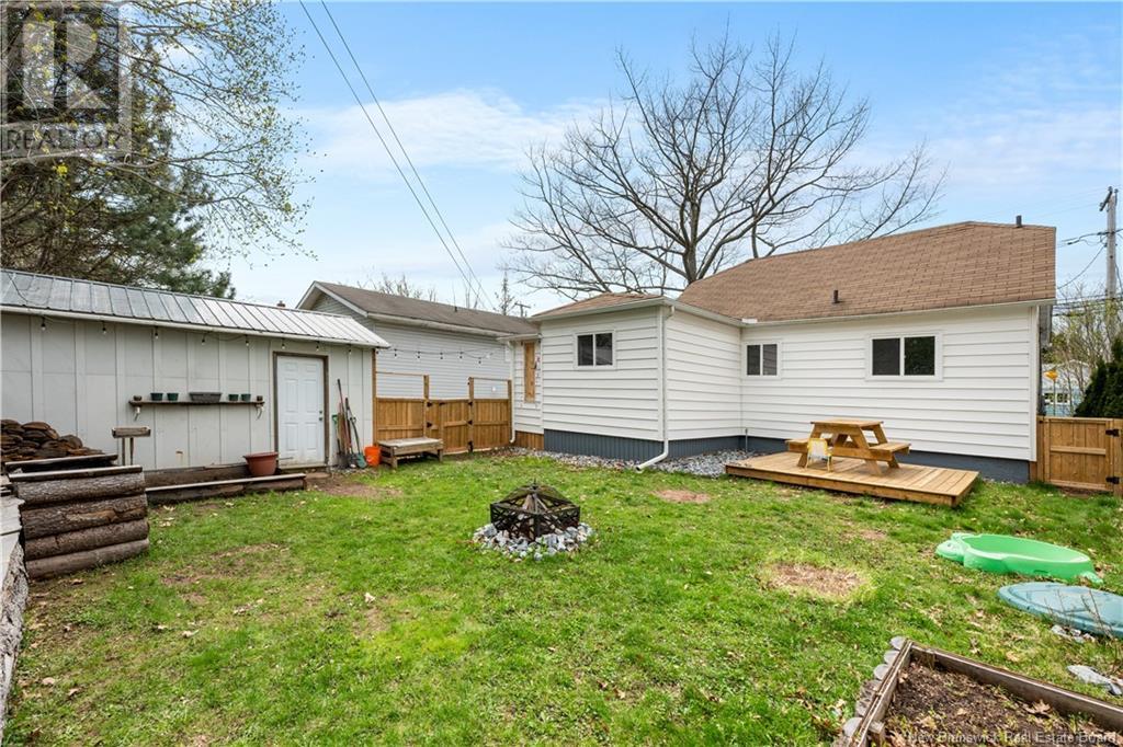 111 Milner, Moncton, New Brunswick  E1E 2S2 - Photo 32 - NB117928