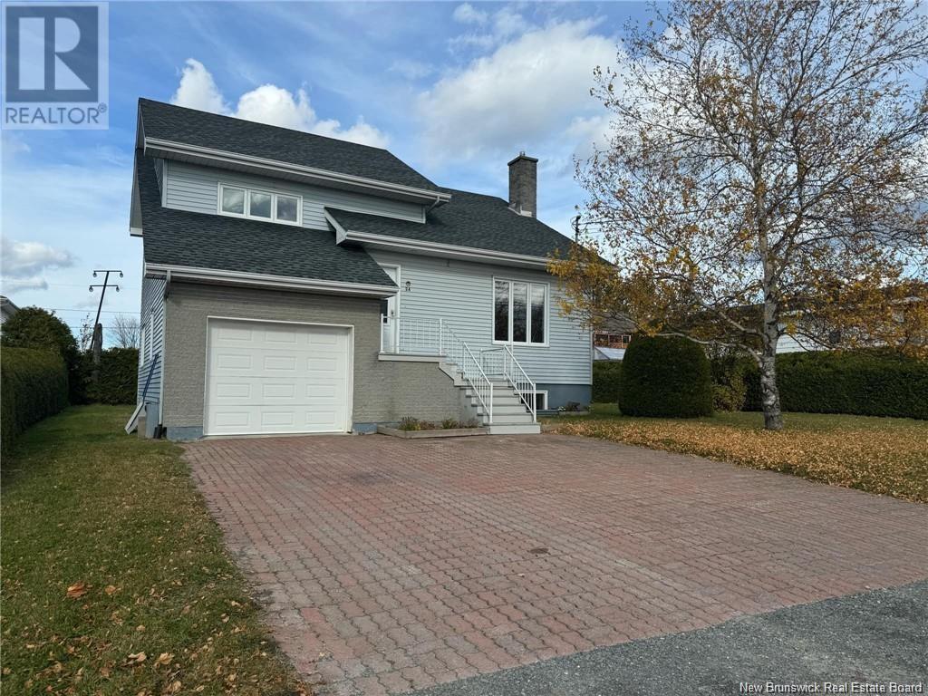24 Rue Deschênes, Saint-Quentin, New Brunswick