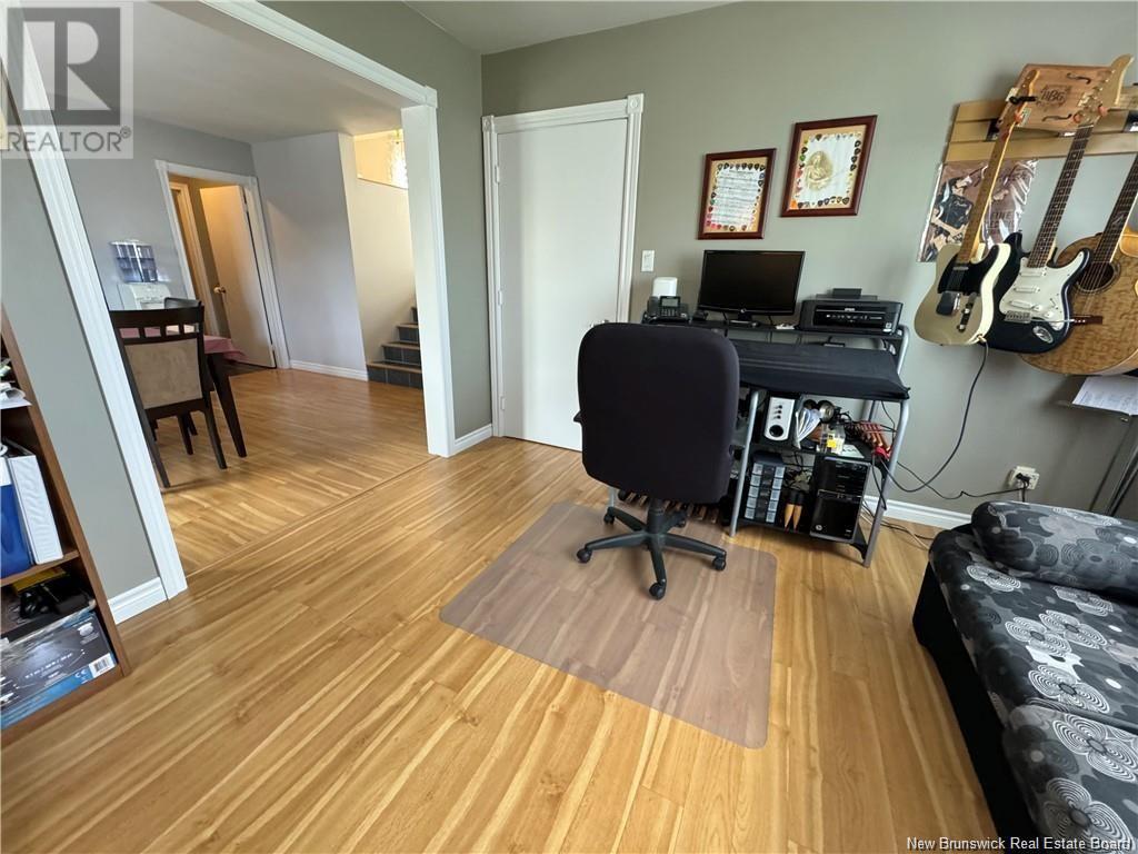 24 Rue Deschênes, Saint-Quentin, New Brunswick  E8A 1M1 - Photo 15 - NB117868