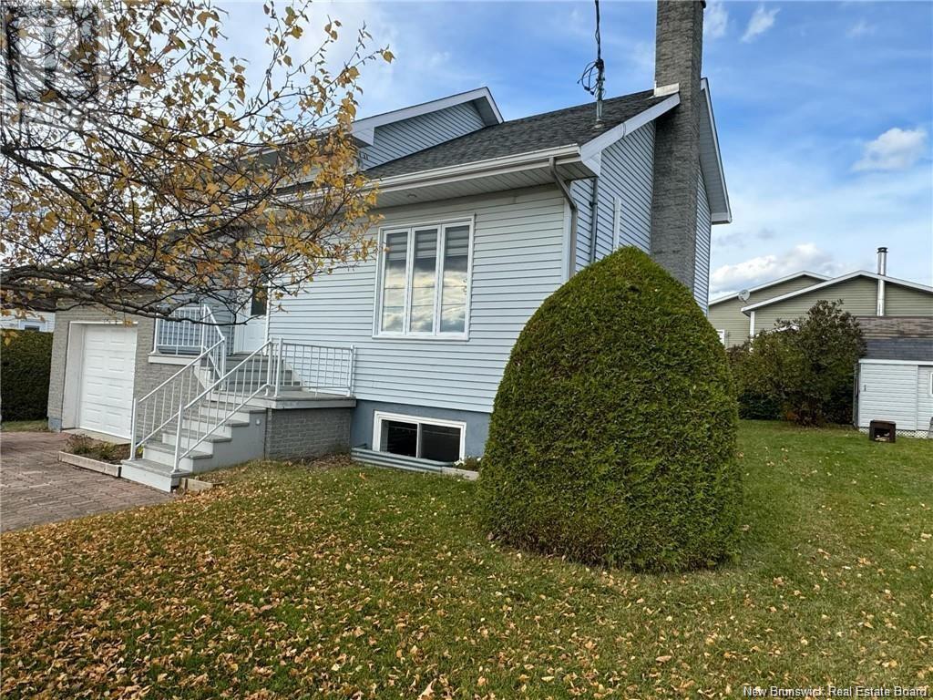 24 Rue Deschênes, Saint-Quentin, New Brunswick  E8A 1M1 - Photo 2 - NB117868