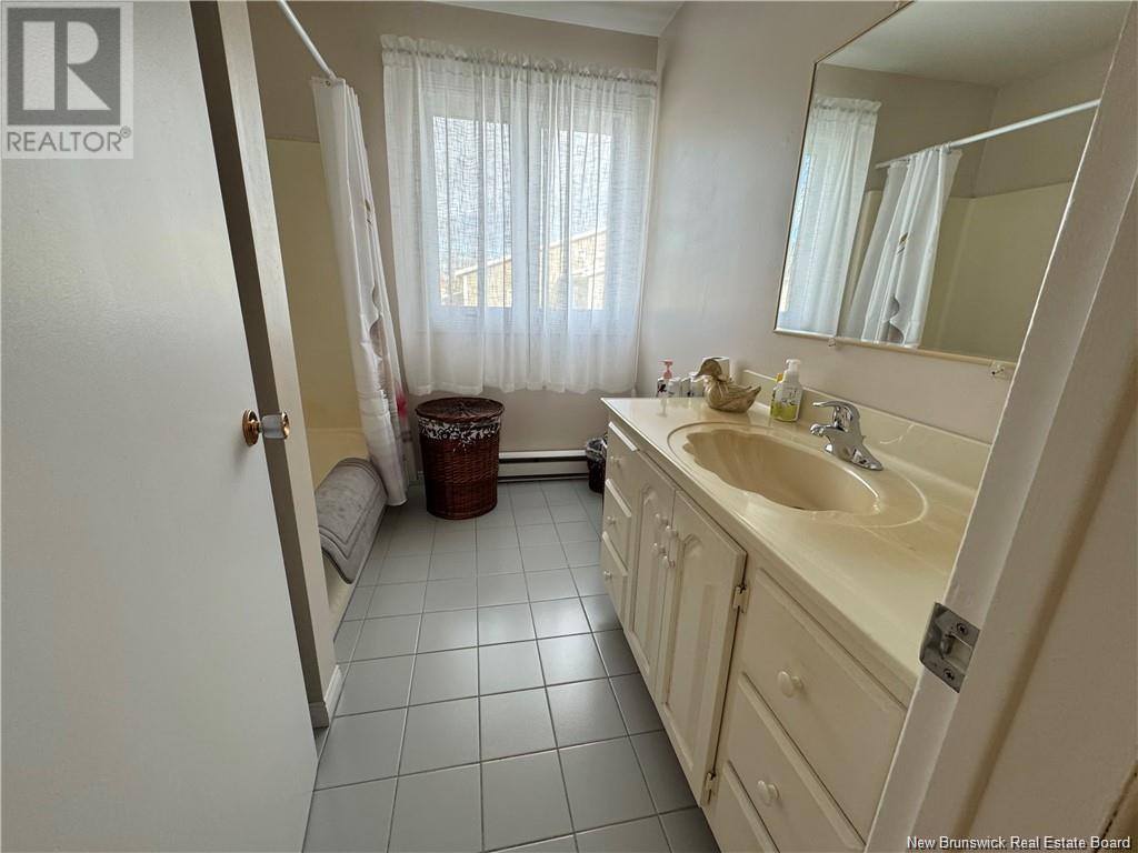 24 Rue Deschênes, Saint-Quentin, New Brunswick  E8A 1M1 - Photo 23 - NB117868