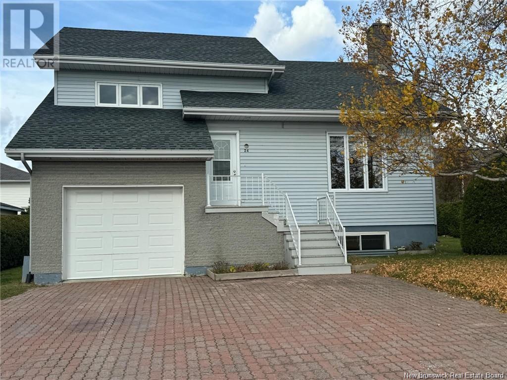 24 Rue Deschênes, Saint-Quentin, New Brunswick  E8A 1M1 - Photo 33 - NB117868
