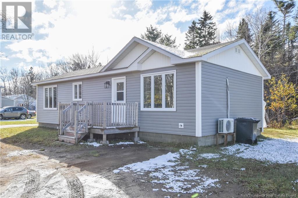 1812 Rue Degrâce Street, Maisonnette, New Brunswick  E8N 2K2 - Photo 3 - NB118007