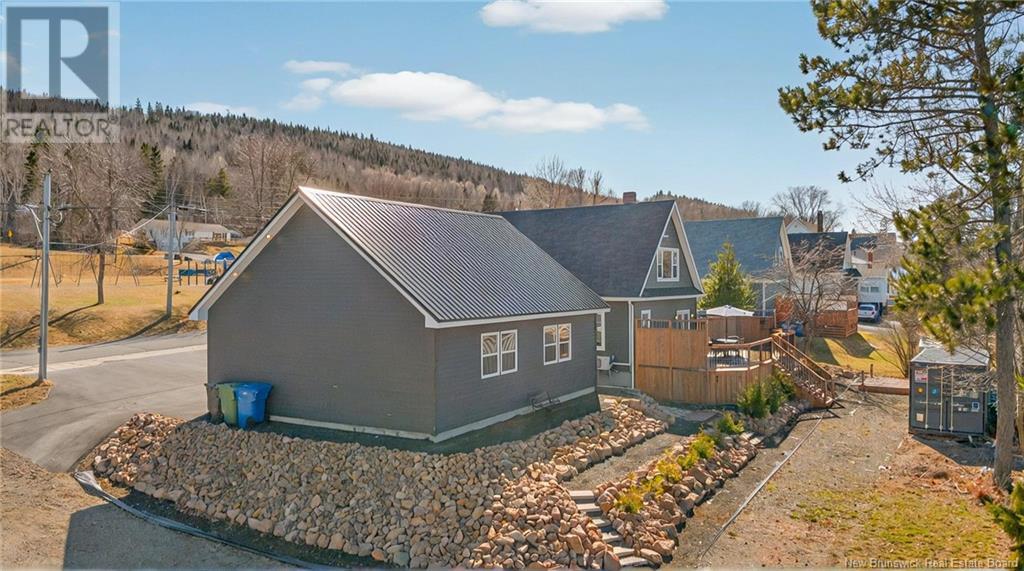 505 Montgomery Street, Dalhousie, New Brunswick  E8C 2B3 - Photo 4 - NB118001