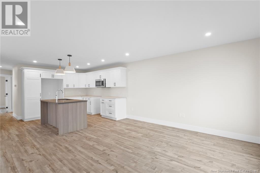 105 Attenborough Drive, Fredericton, New Brunswick  E3A 9R6 - Photo 7 - NB117998