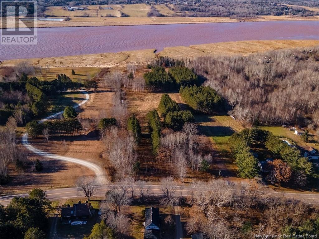 17-2 Dover Road, Dieppe, New Brunswick  E1A 7M2 - Photo 3 - NB117943