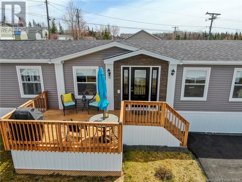 124 Burns Street, Fredericton, New Brunswick  E3G 4C8 - Photo 1 - NB116994