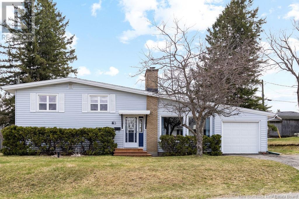 17 Marven Street, Miramichi, New Brunswick