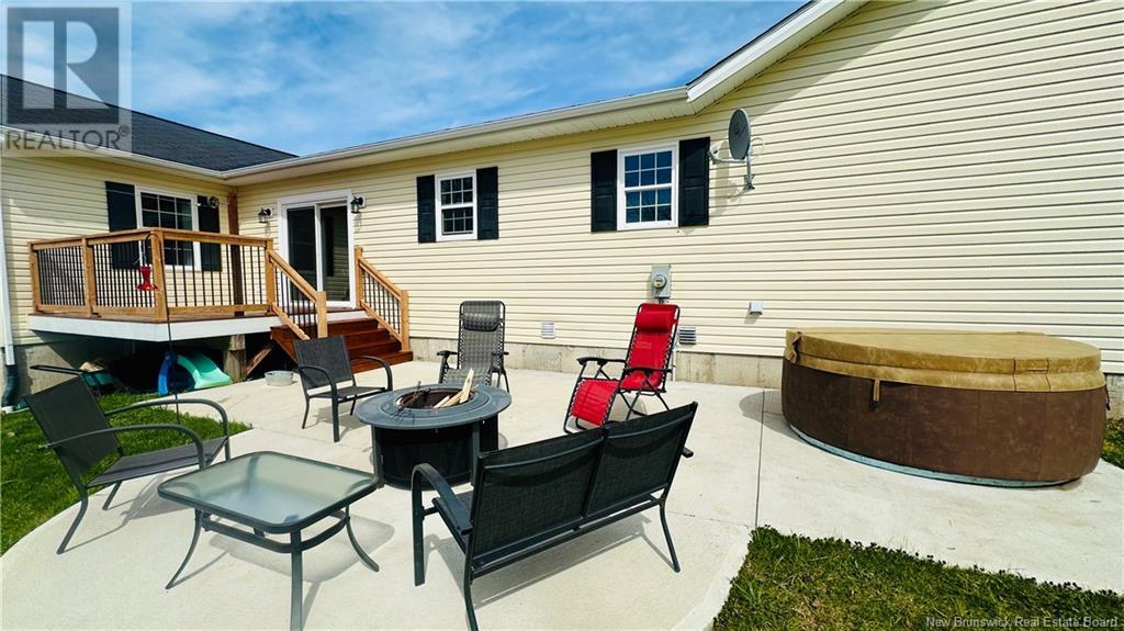 20 Norkotah Crescent, Florenceville-Bristol, New Brunswick  E7L 0A4 - Photo 3 - NB117828