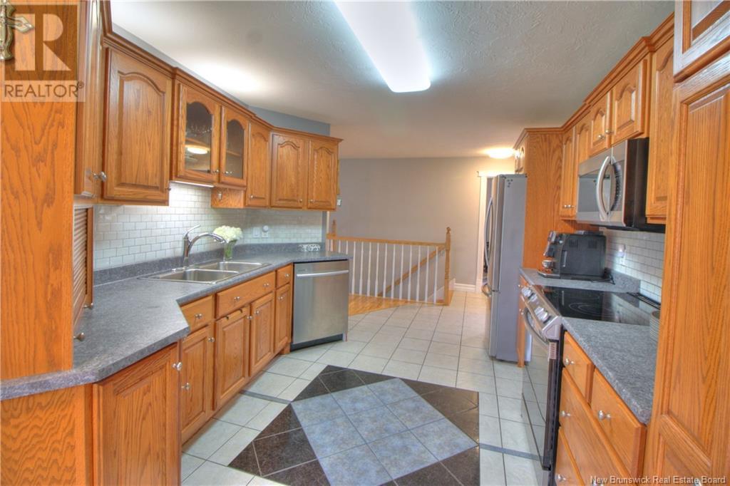 27 Clement Avenue, Saint-Antoine, New Brunswick  E4V 1E3 - Photo 13 - NB118019