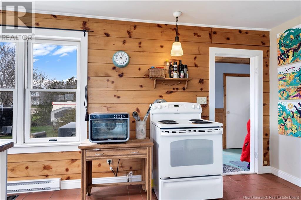 383 Chemin De La Cote, Grande-Digue, New Brunswick  E4R 4A9 - Photo 13 - NB118040