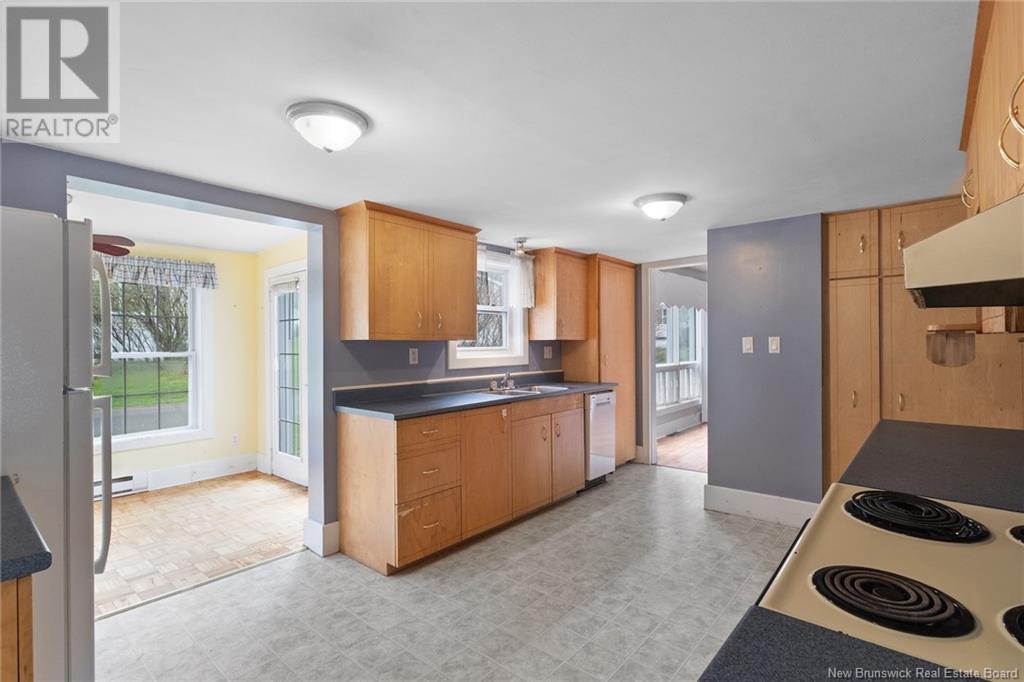 365 Fairmount Lane, Fredericton, New Brunswick  E3B 7P7 - Photo 14 - NB118039