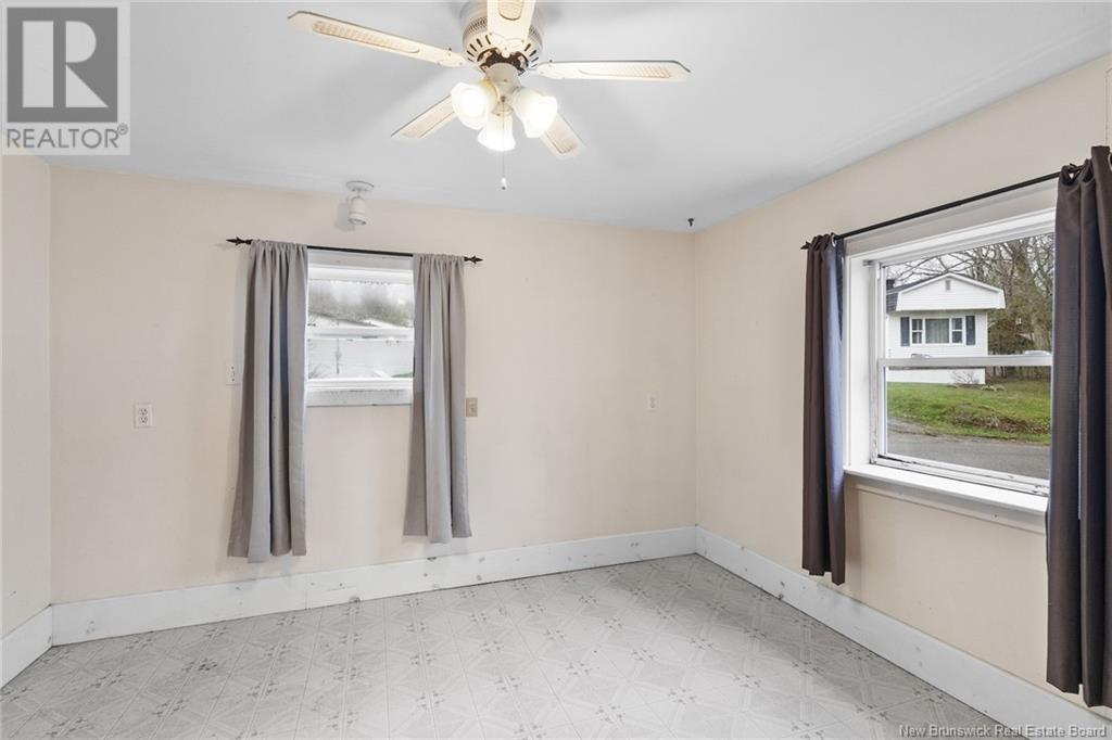 365 Fairmount Lane, Fredericton, New Brunswick  E3B 7P7 - Photo 25 - NB118039