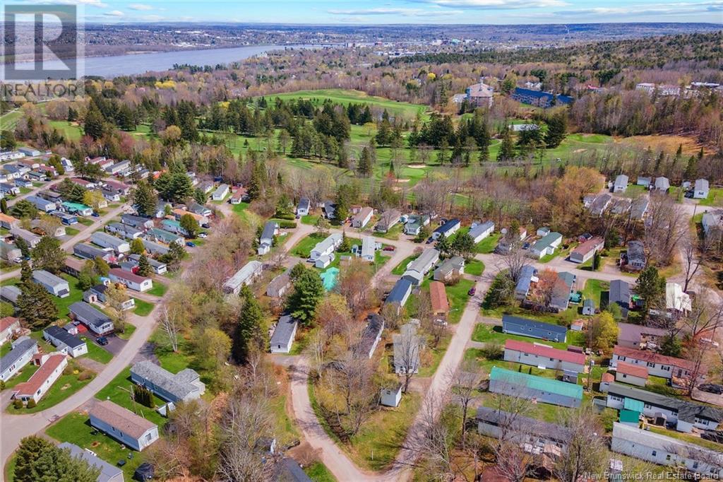 365 Fairmount Lane, Fredericton, New Brunswick  E3B 7P7 - Photo 43 - NB118039