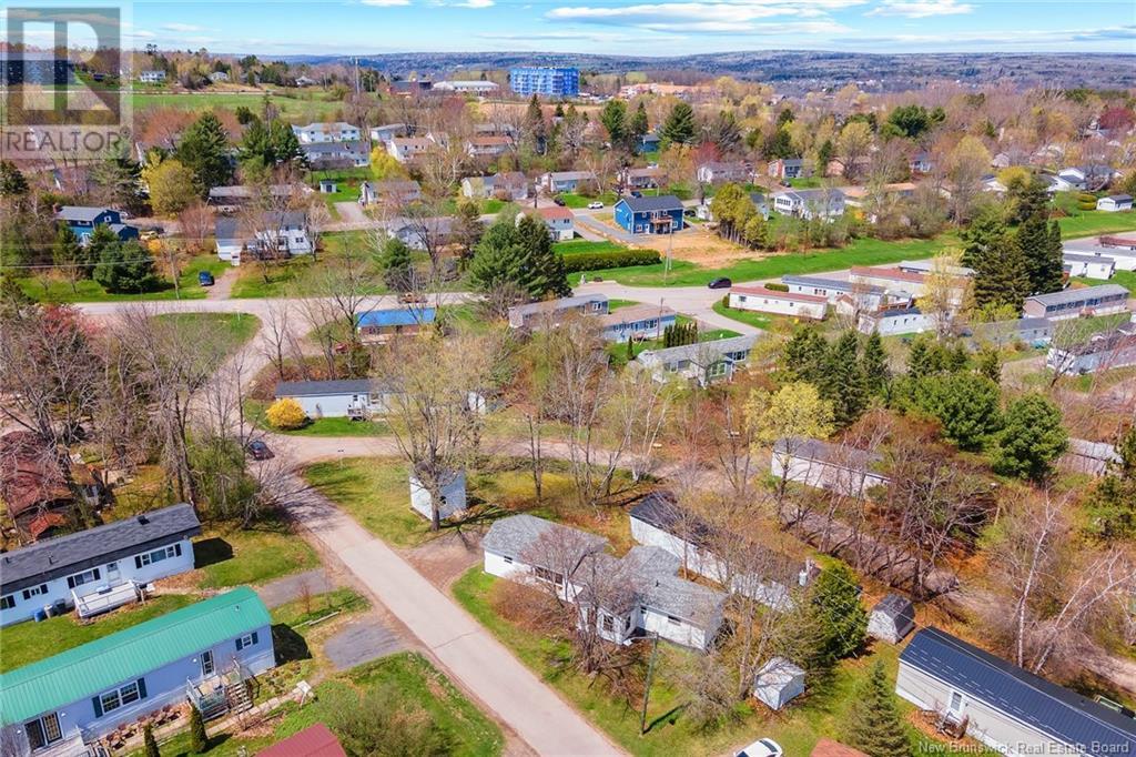 365 Fairmount Lane, Fredericton, New Brunswick  E3B 7P7 - Photo 7 - NB118039