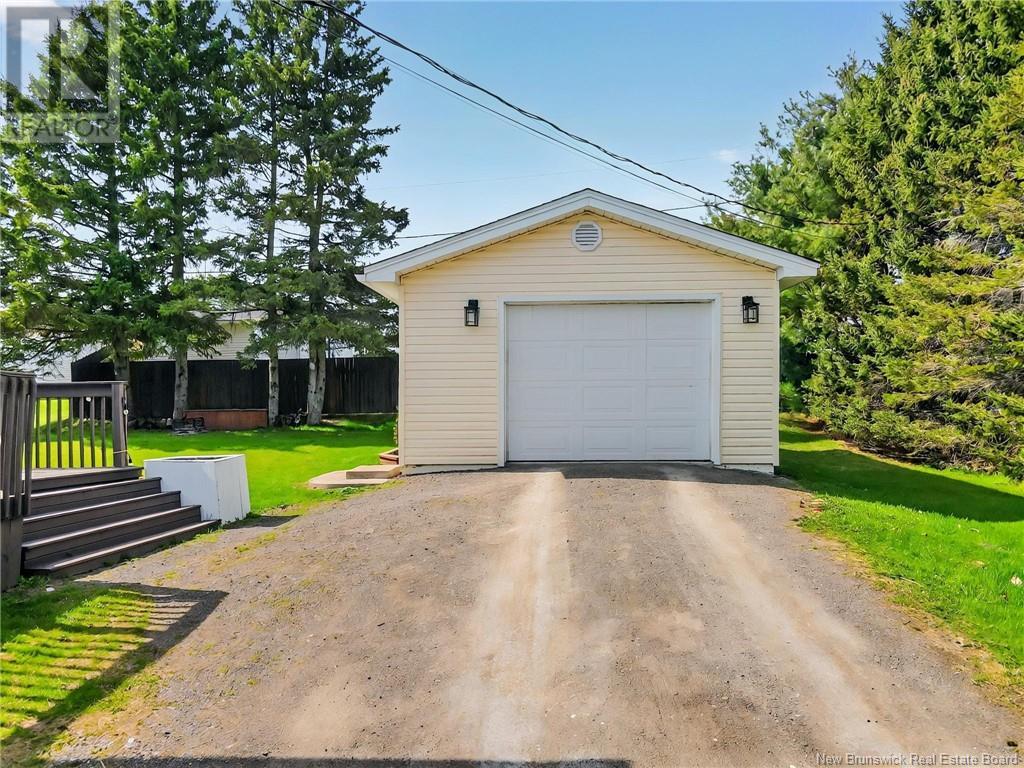 10 Birkdale Drive, Salisbury, New Brunswick  E4J 1Z7 - Photo 4 - NB118026
