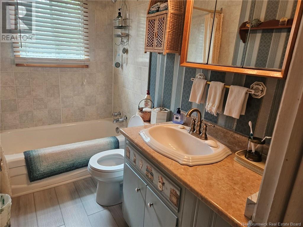 307 Buckingham Avenue, Riverview, New Brunswick  E1B 2P4 - Photo 15 - NB118011