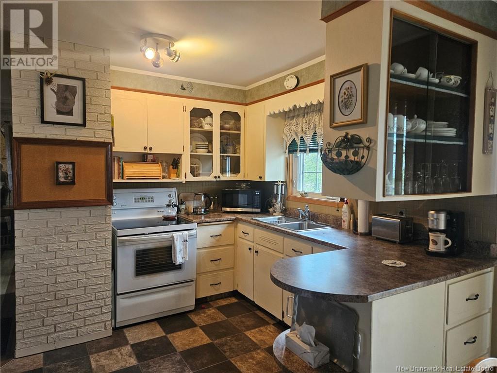 307 Buckingham Avenue, Riverview, New Brunswick  E1B 2P4 - Photo 3 - NB118011