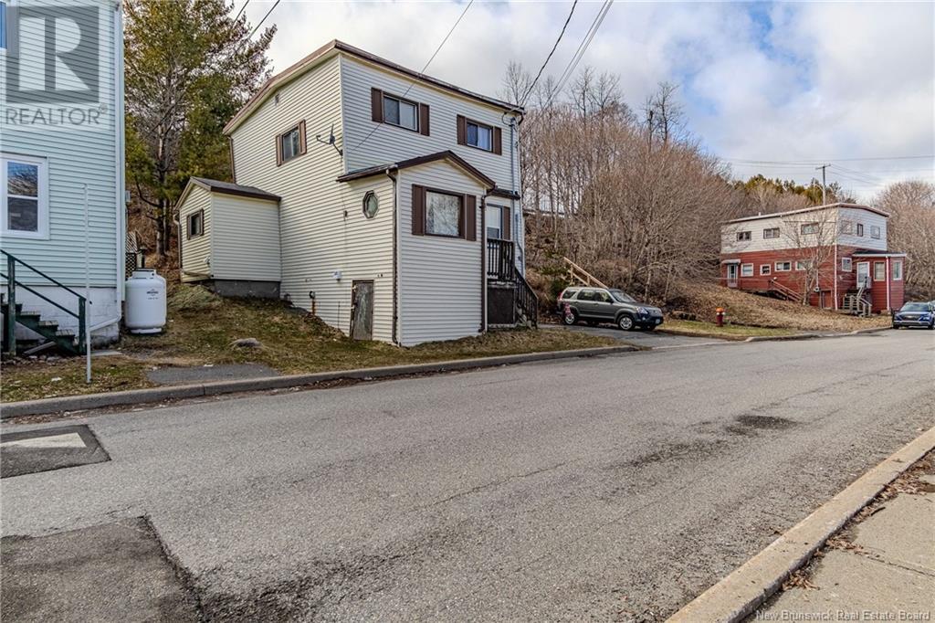 82 Spar Cove Road, Saint John, New Brunswick  E2K 1S1 - Photo 3 - NB118046