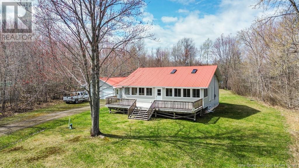 39 Mills Lane, Maquapit Lake, New Brunswick  E4B 3Z5 - Photo 2 - NB118044
