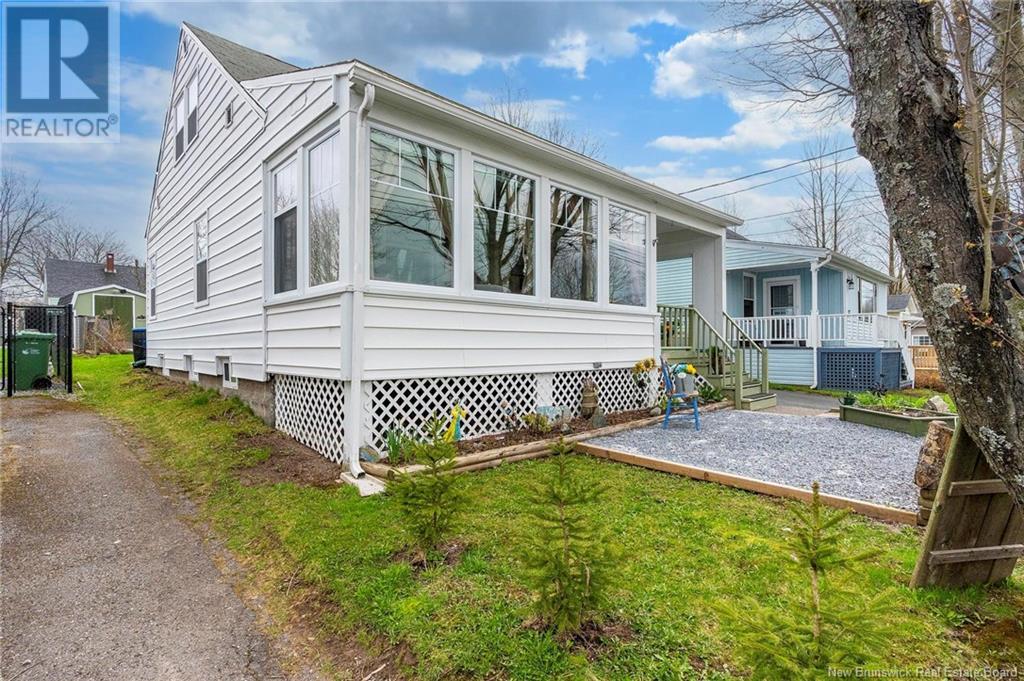 33 Wilton Street, Saint John, New Brunswick  E2J 1H4 - Photo 2 - NB117969