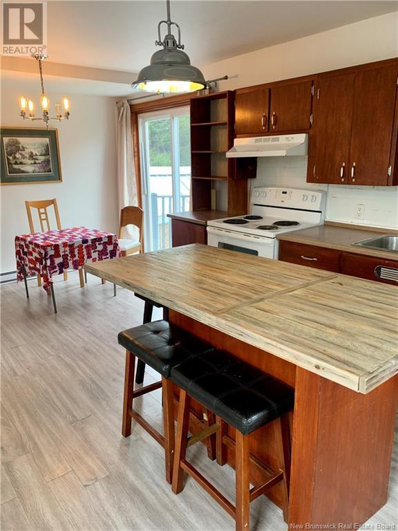 453 Chaleur, Charlo, New Brunswick  E8E 2B9 - Photo 5 - NB117852