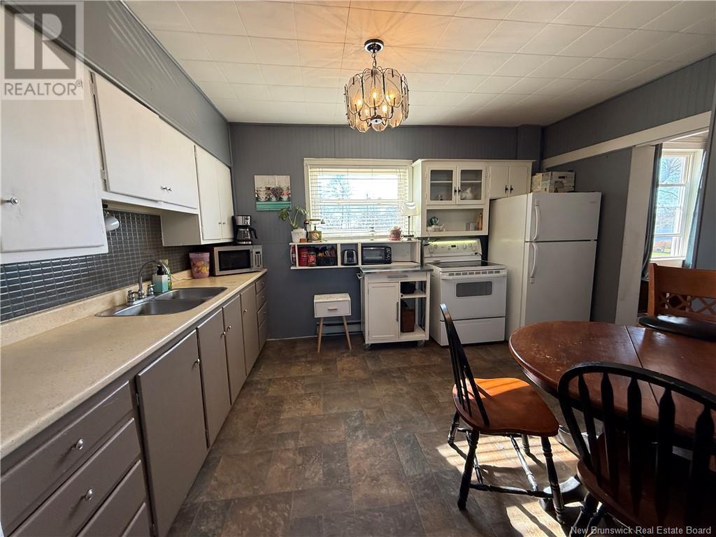 4388 Water Street, Miramichi, New Brunswick  E1N 4L6 - Photo 18 - NB118065