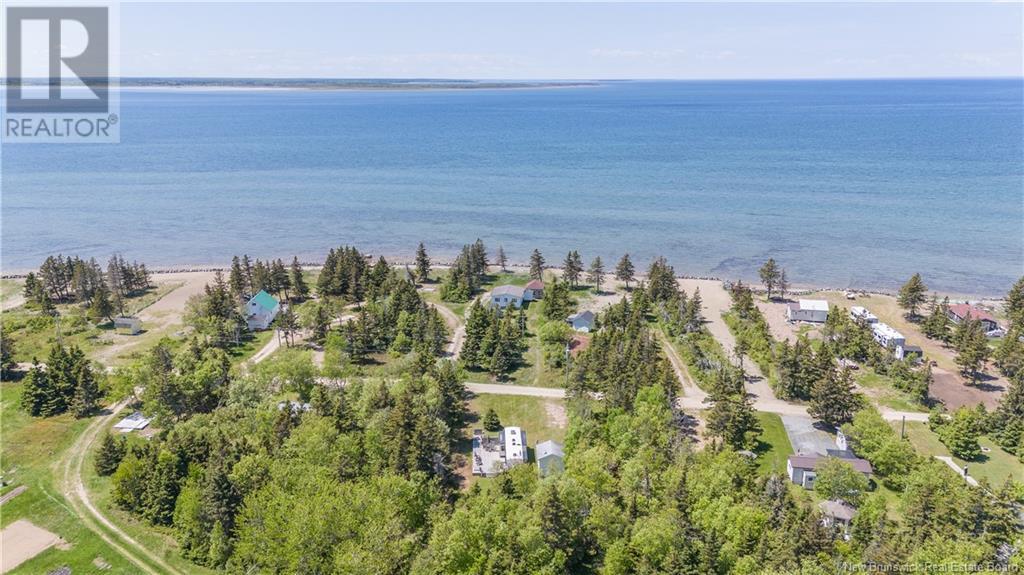 98 Des Vacanciers Lane, Pointe-Canot, New Brunswick  E8T 5S1 - Photo 34 - NB118056