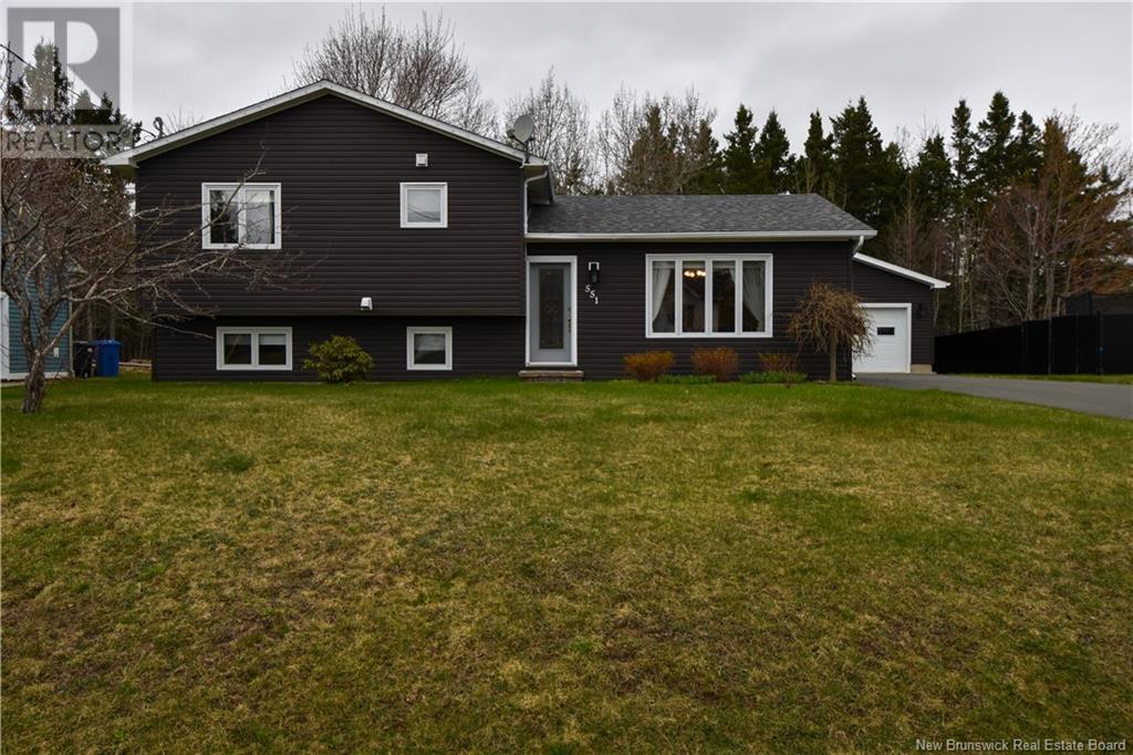 551 Alfreda, Tracadie, New Brunswick  E1X 1B4 - Photo 2 - NB118047
