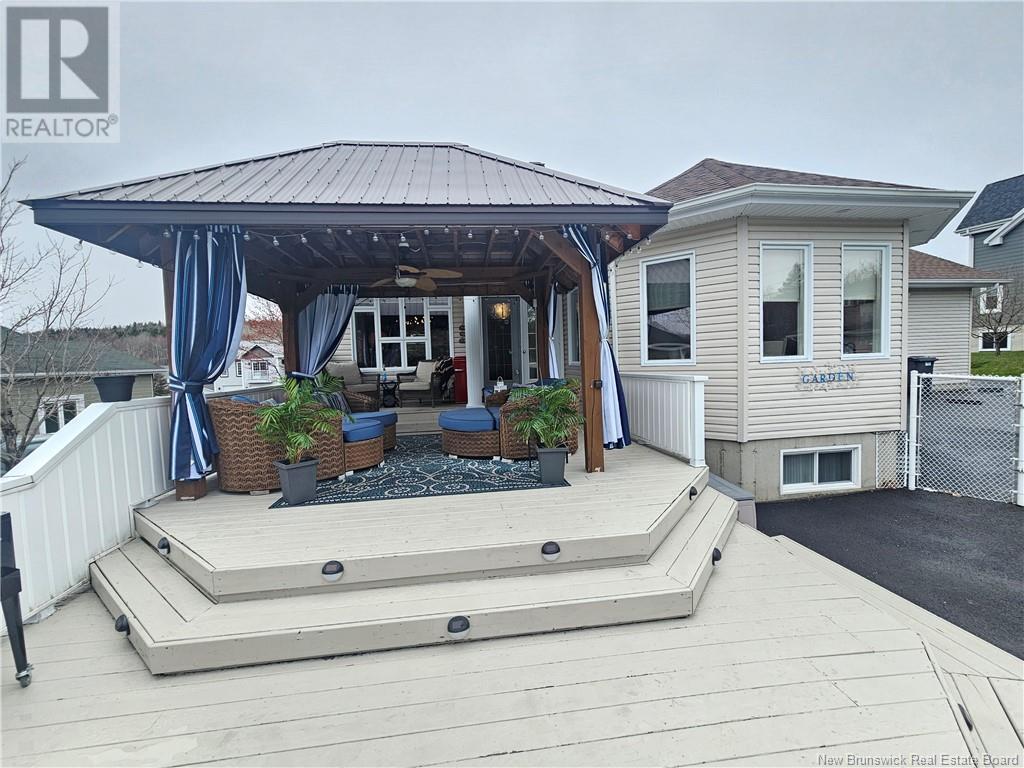 65 Mgr. Dionne Avenue, Edmundston, New Brunswick  E3V 4B2 - Photo 38 - NB117973