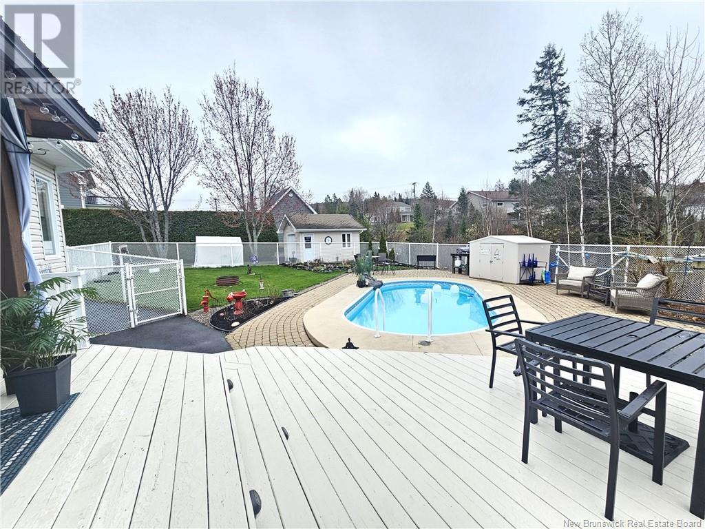 65 Mgr. Dionne Avenue, Edmundston, New Brunswick  E3V 4B2 - Photo 40 - NB117973