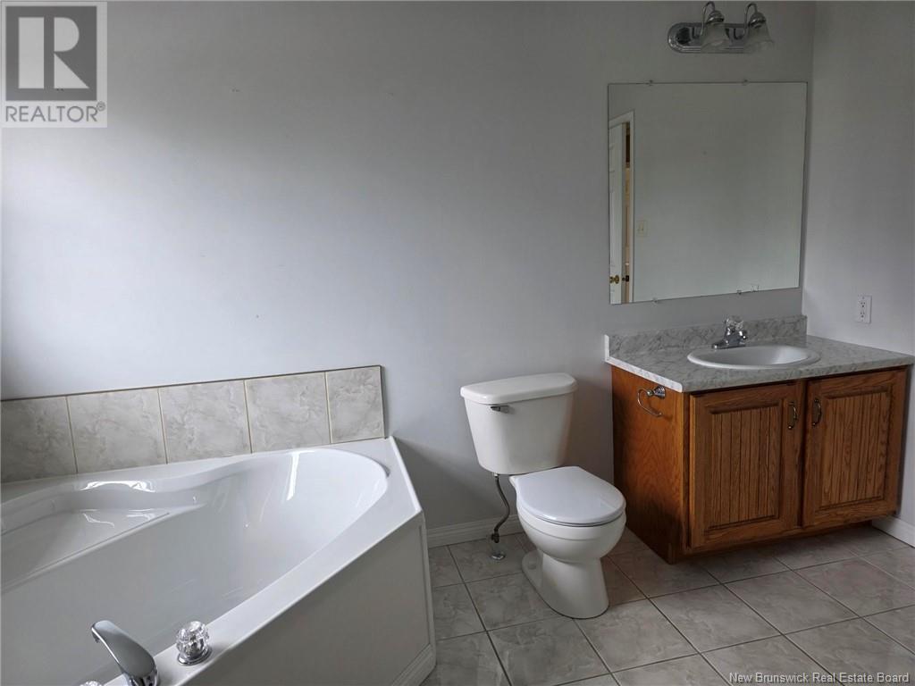 703 Brookside Drive, Fredericton, New Brunswick  E3G 8T9 - Photo 21 - NB118069