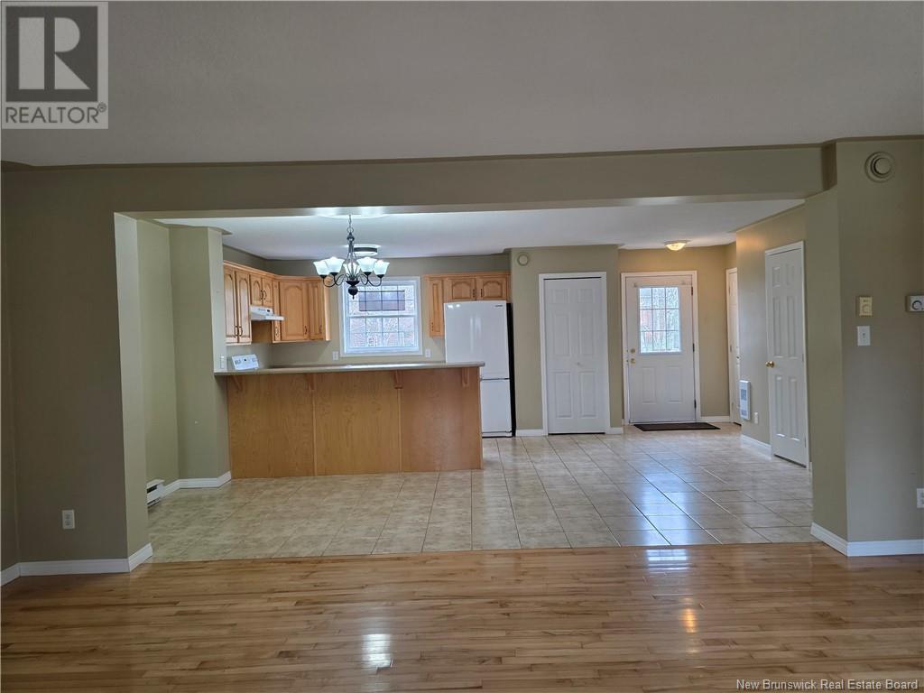 703 Brookside Drive, Fredericton, New Brunswick  E3G 8T9 - Photo 7 - NB118069
