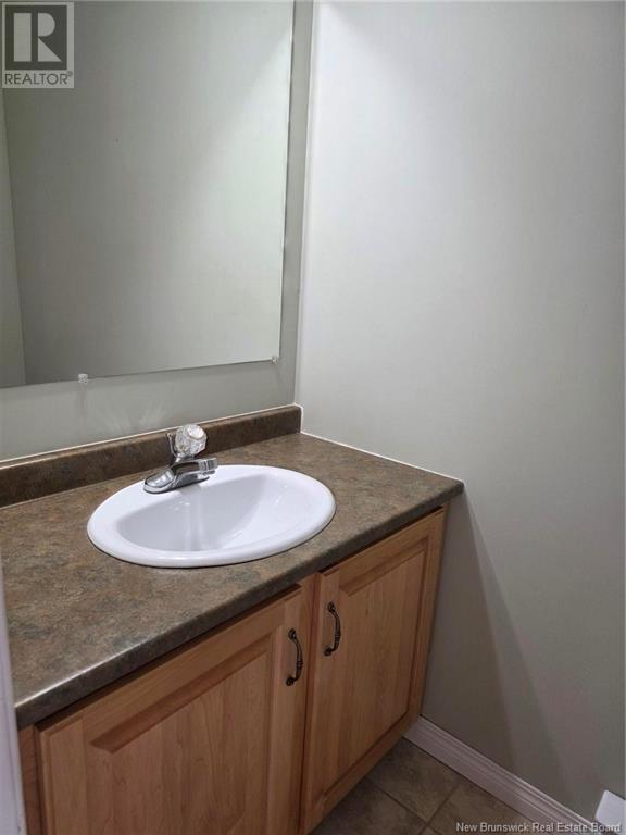 703 Brookside Drive, Fredericton, New Brunswick  E3G 8T9 - Photo 9 - NB118069
