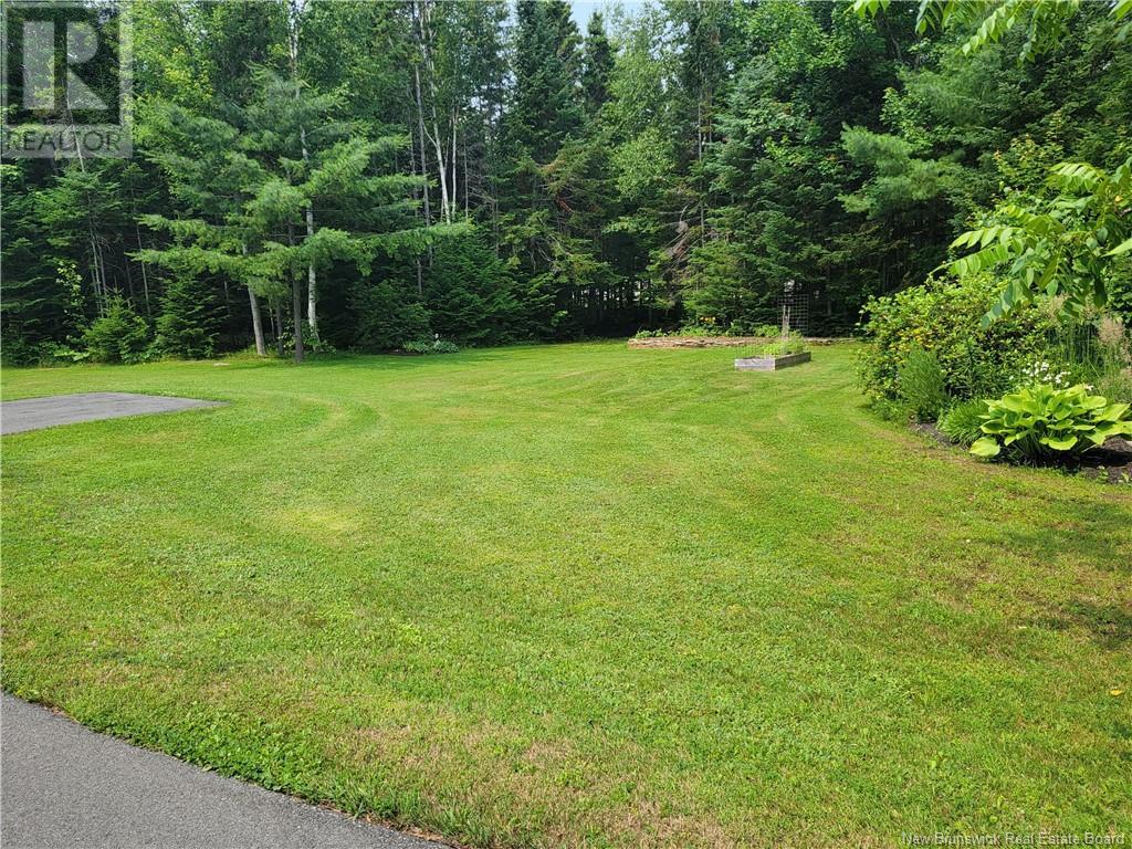 1935 Palmer, Bathurst, New Brunswick  E2A 4X7 - Photo 40 - NB118034
