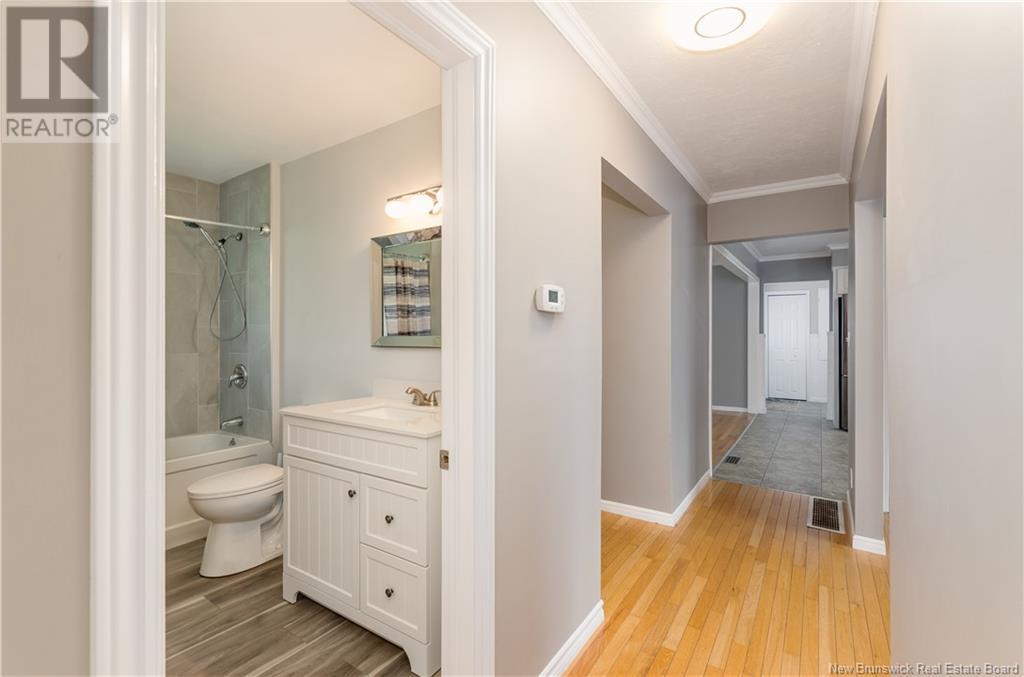 36 Russell Street, Petitcodiac, New Brunswick  E4Z 4V7 - Photo 22 - NB117982