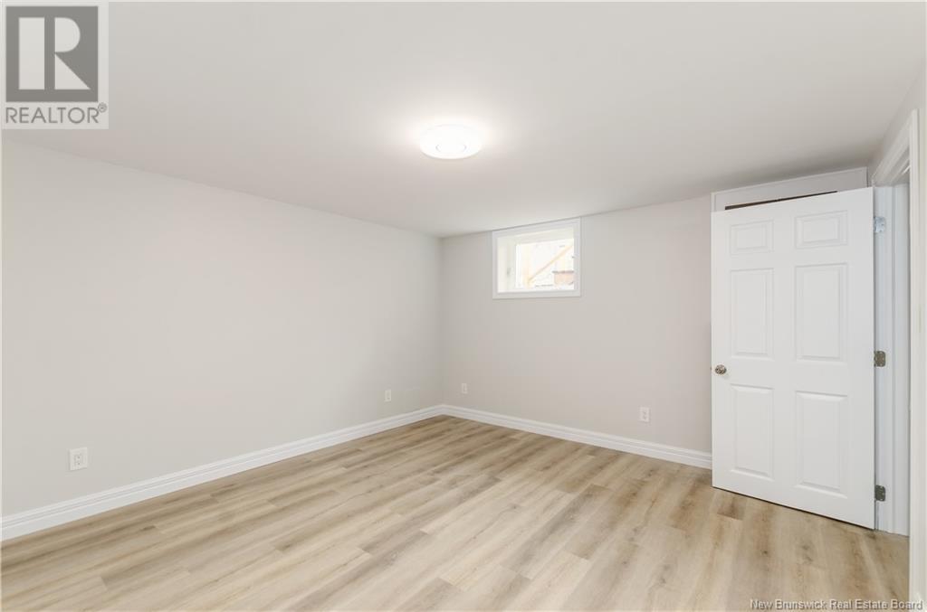 36 Russell Street, Petitcodiac, New Brunswick  E4Z 4V7 - Photo 29 - NB117982