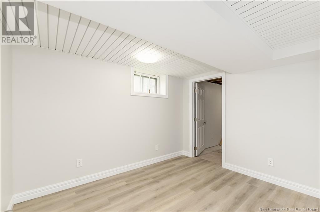 36 Russell Street, Petitcodiac, New Brunswick  E4Z 4V7 - Photo 30 - NB117982