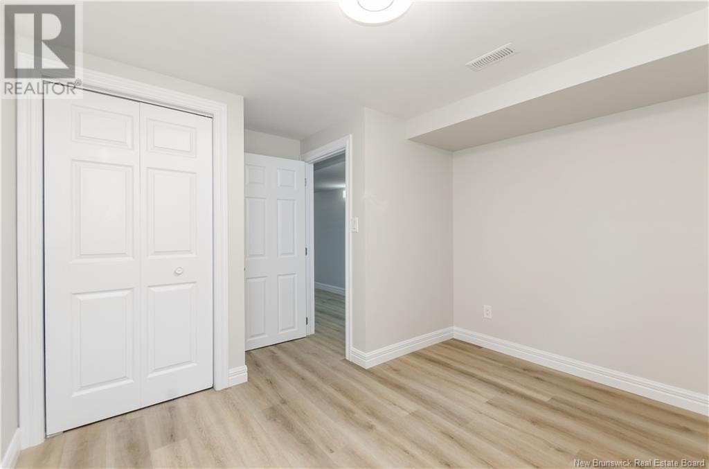 36 Russell Street, Petitcodiac, New Brunswick  E4Z 4V7 - Photo 34 - NB117982