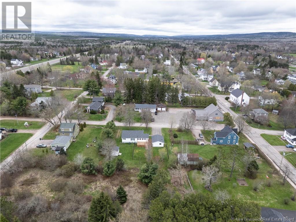 36 Russell Street, Petitcodiac, New Brunswick  E4Z 4V7 - Photo 48 - NB117982