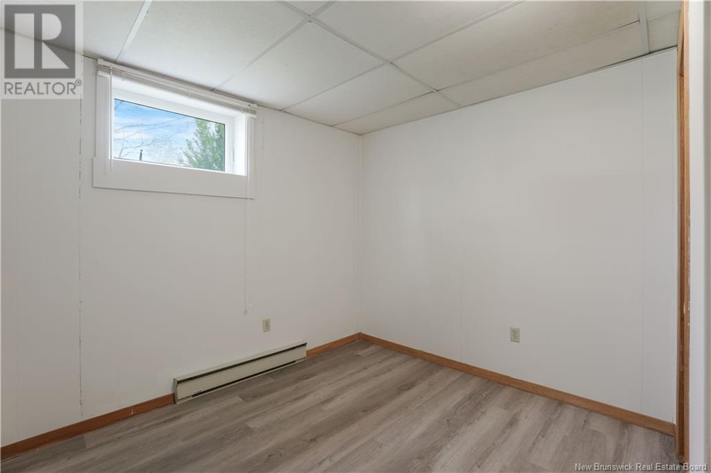 106 Heritage Avenue, New Maryland, New Brunswick  E3C 1E9 - Photo 23 - NB118117