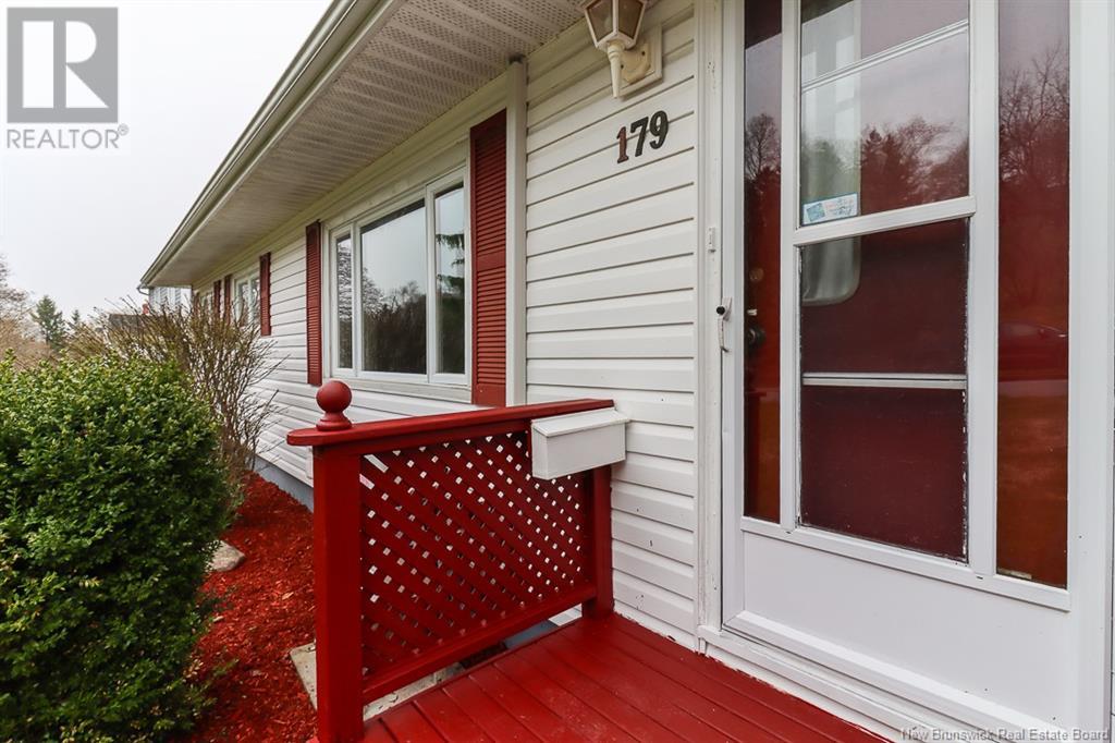 179 Mountain View Drive, Saint John, New Brunswick  E2J 3A5 - Photo 4 - NB118118
