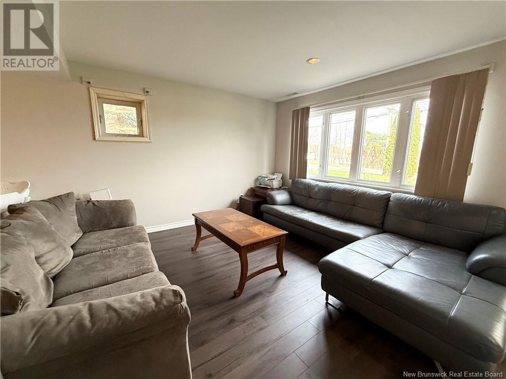 1 Locke Street, Miramichi, New Brunswick  E1V 3W8 - Photo 19 - NB118024