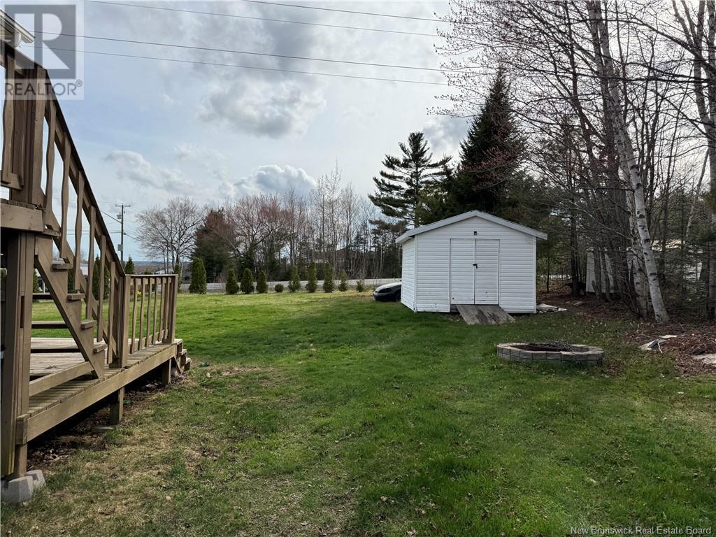 1 Locke Street, Miramichi, New Brunswick  E1V 3W8 - Photo 3 - NB118024