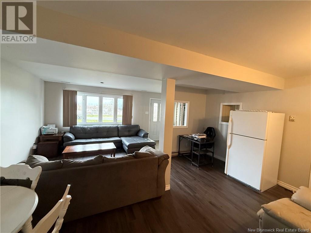 1 Locke Street, Miramichi, New Brunswick  E1V 3W8 - Photo 31 - NB118024