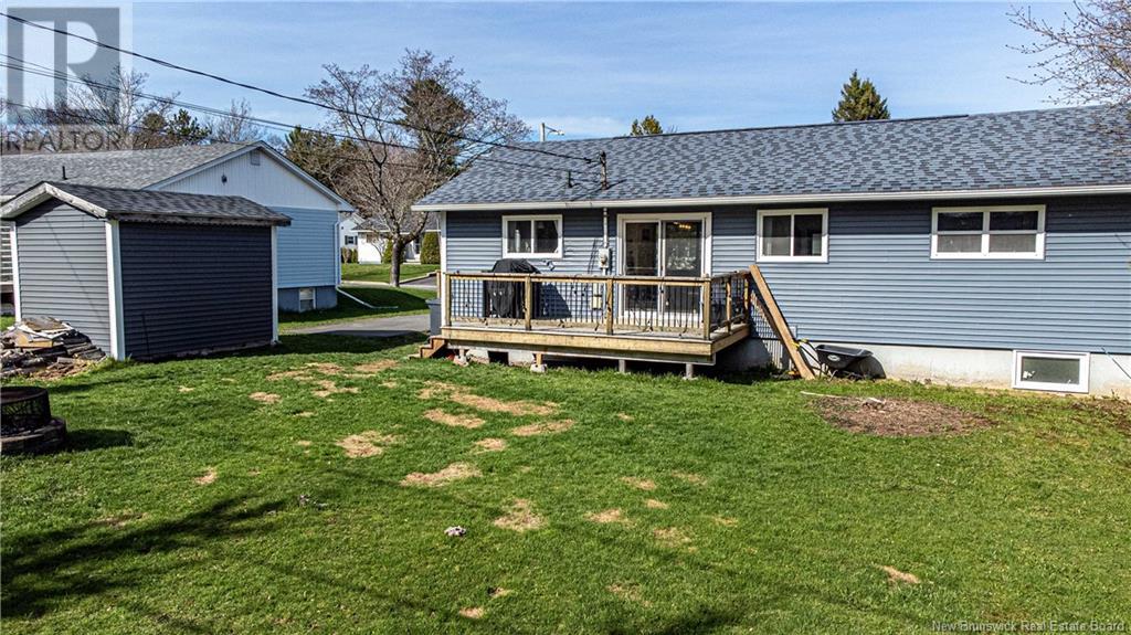 72 Southampton Drive, Fredericton, New Brunswick  E3B 4T3 - Photo 4 - NB118101