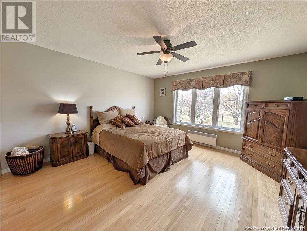 1745 Gowan Brae Drive, Bathurst, New Brunswick  E2A 4X5 - Photo 8 - NB118149